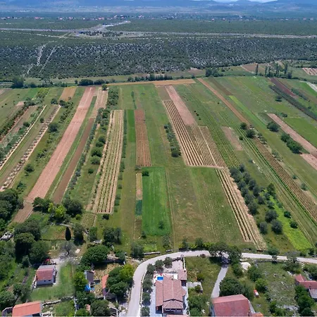 Stunning In With Wifi Tatil Evi