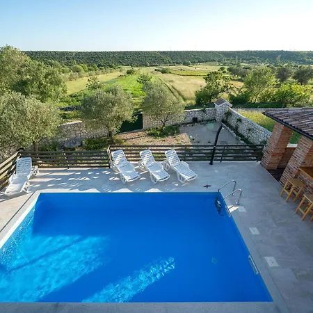 Stunning In With Wifi Ladevci