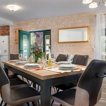 Stunning In With Wifi Ladevci