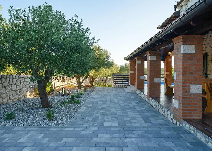 Stunning In With Wifi * Ladevci