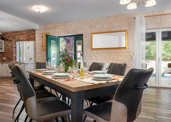 Stunning In With Wifi Ladevci